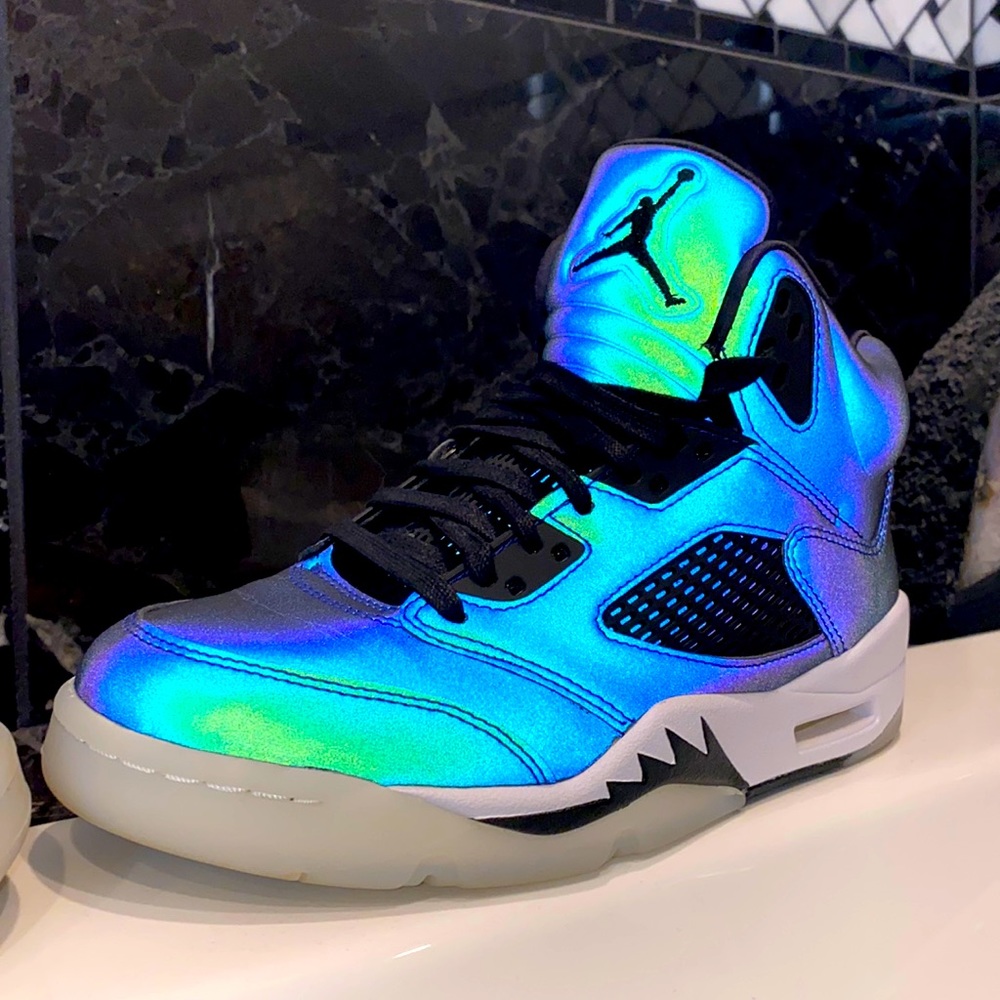 Air Jordan 5 “oil grey”